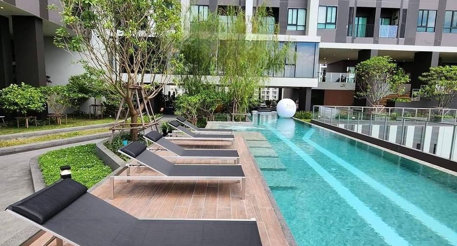 For sale 1 bed condo in Bang Na, Bangkok