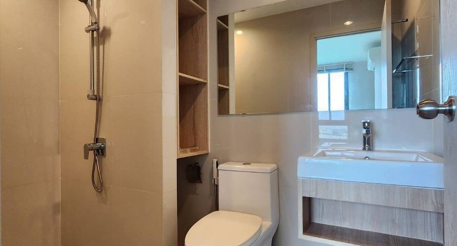 For sale 1 bed condo in Bang Na, Bangkok