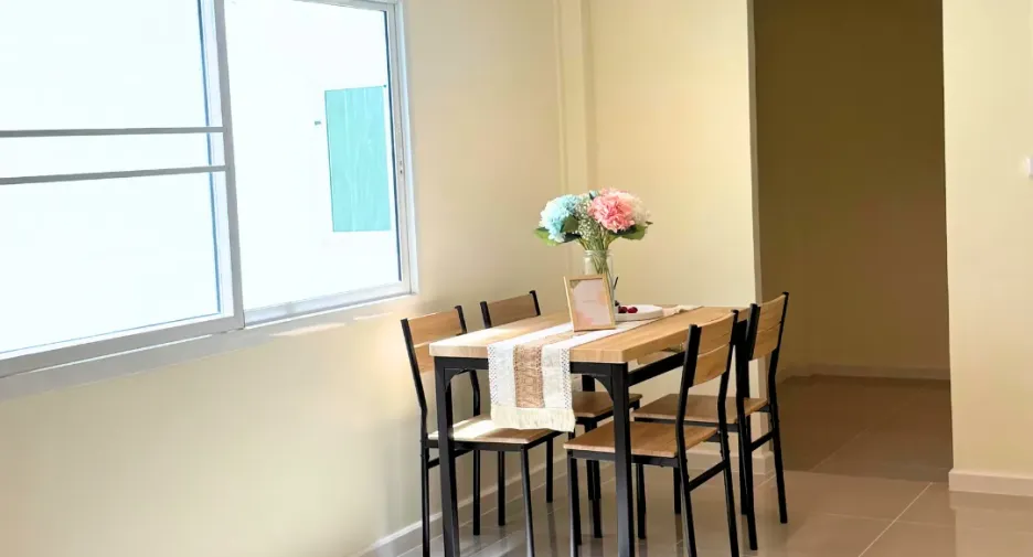 For sale 2 bedrooms townhouse in Bang Bon, Bangkok