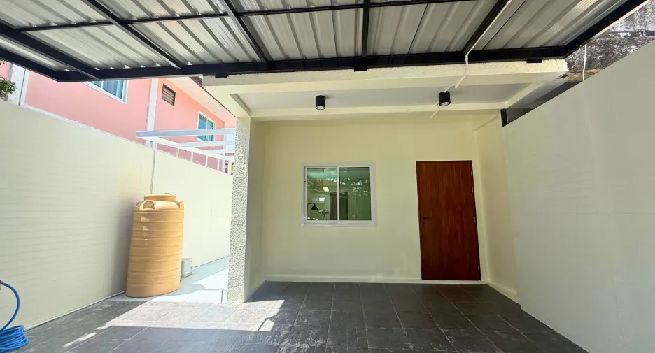 For sale 2 bedrooms townhouse in Bang Bon, Bangkok
