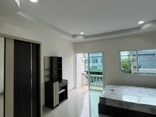 For sale 2 bedrooms townhouse in Nong Chok, Bangkok