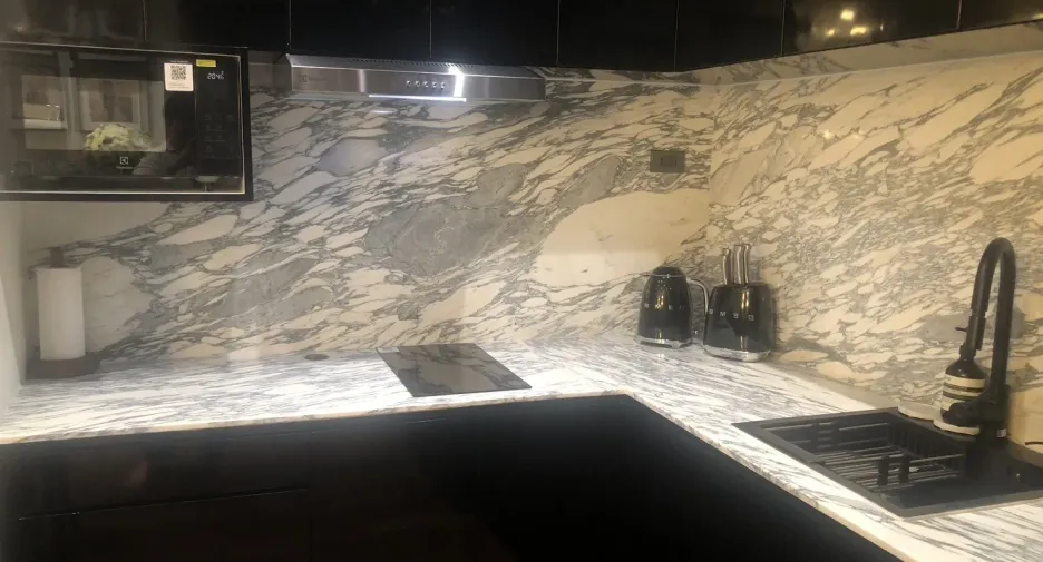 Condo en venta de 2 habitaciones en Pathum Wan, Bangkok