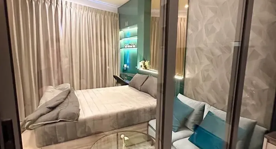 À louer studio condo à Watthana, Bangkok