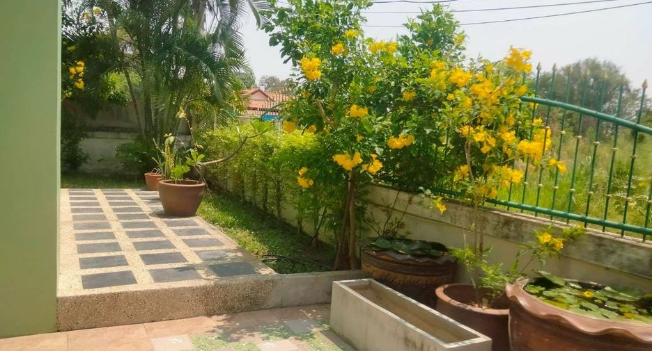 À louer 3 chambres villa à Hua Hin, Prachuap Khiri Khan