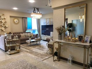 Condo en venta de 2 habitaciones en Yan Nawa, Bangkok