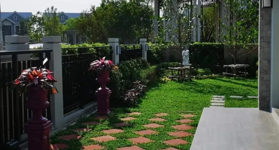 For sale 4 bedrooms house in Min Buri, Bangkok