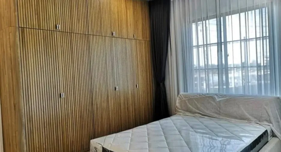 For sale 4 bedrooms house in Min Buri, Bangkok