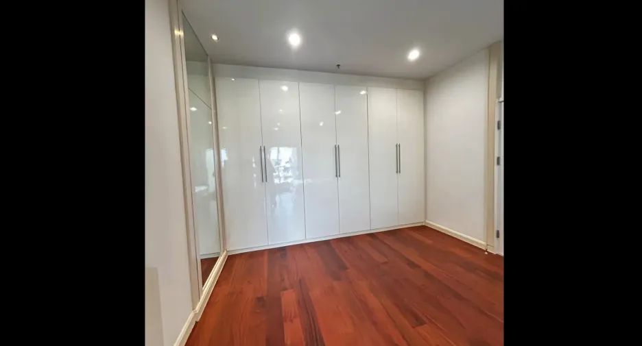 For rent 2 bedrooms condo in Chatuchak, Bangkok