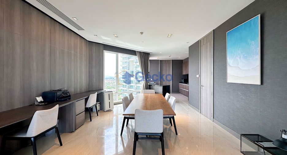 For sale 4 bedrooms condo in Jomtien, Pattaya