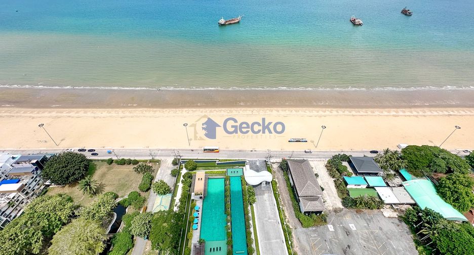 For sale 4 bedrooms condo in Jomtien, Pattaya
