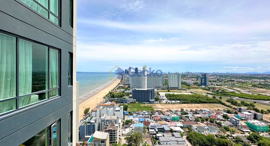 For sale 4 bedrooms condo in Jomtien, Pattaya