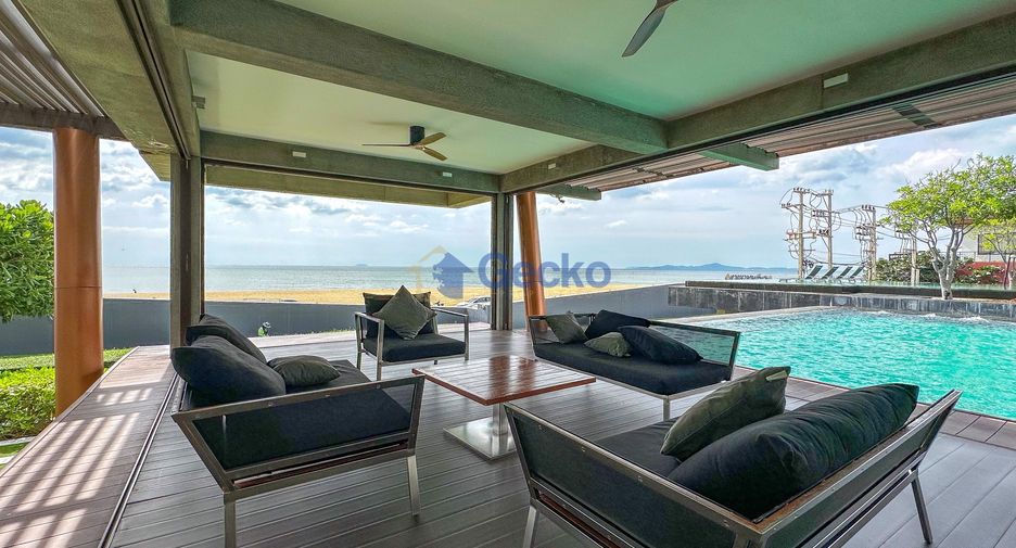 For sale 4 bedrooms condo in Jomtien, Pattaya