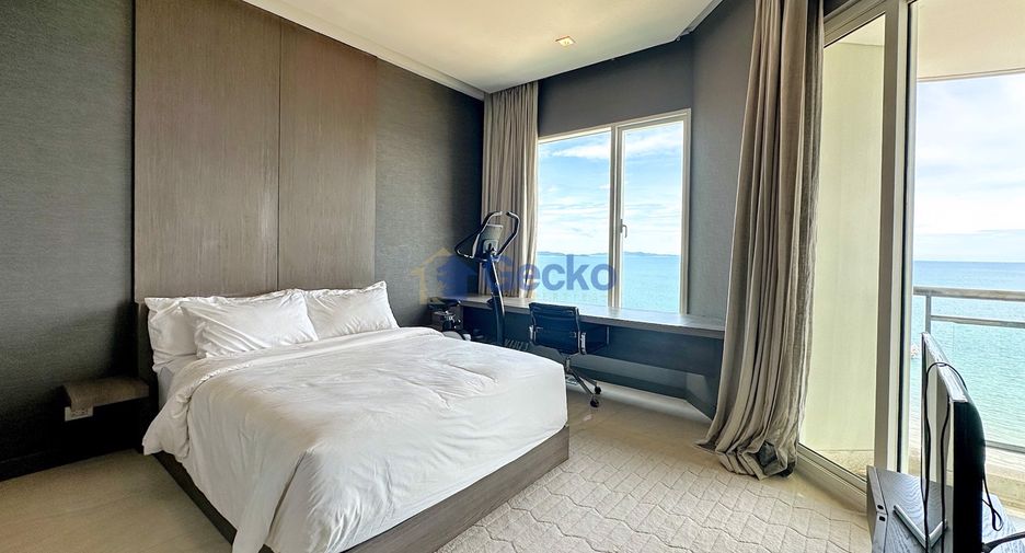 For sale 4 bedrooms condo in Jomtien, Pattaya