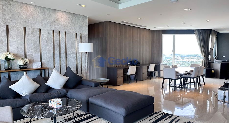 For sale 4 bedrooms condo in Jomtien, Pattaya