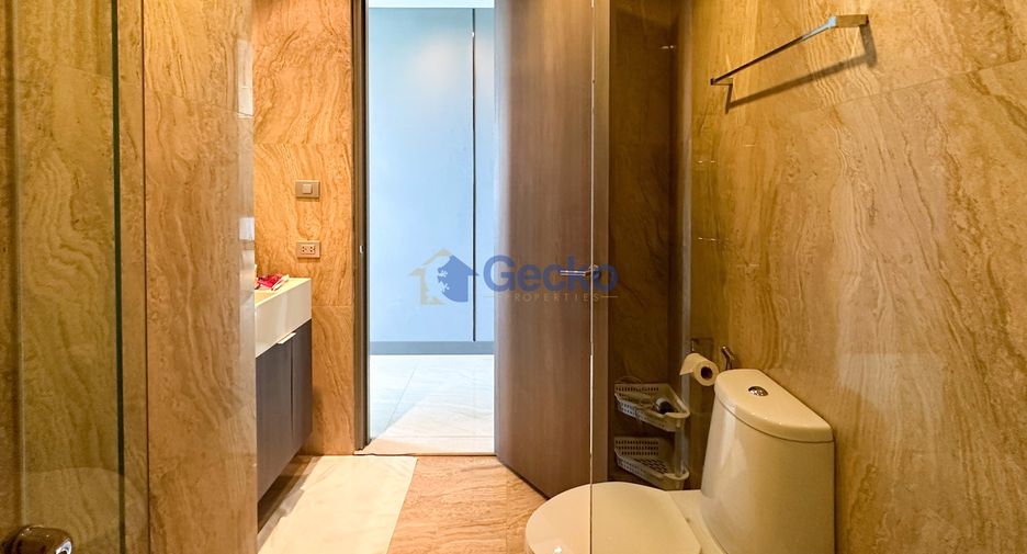 For sale 4 bedrooms condo in Jomtien, Pattaya