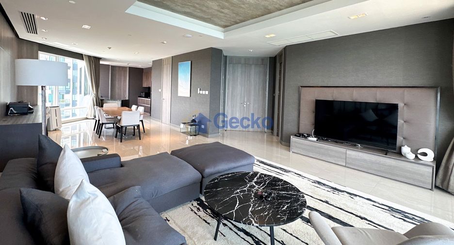 For sale 4 bedrooms condo in Jomtien, Pattaya
