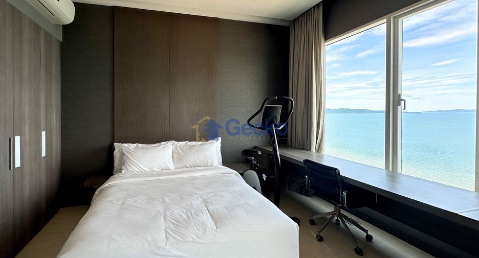 For sale 4 bedrooms condo in Jomtien, Pattaya