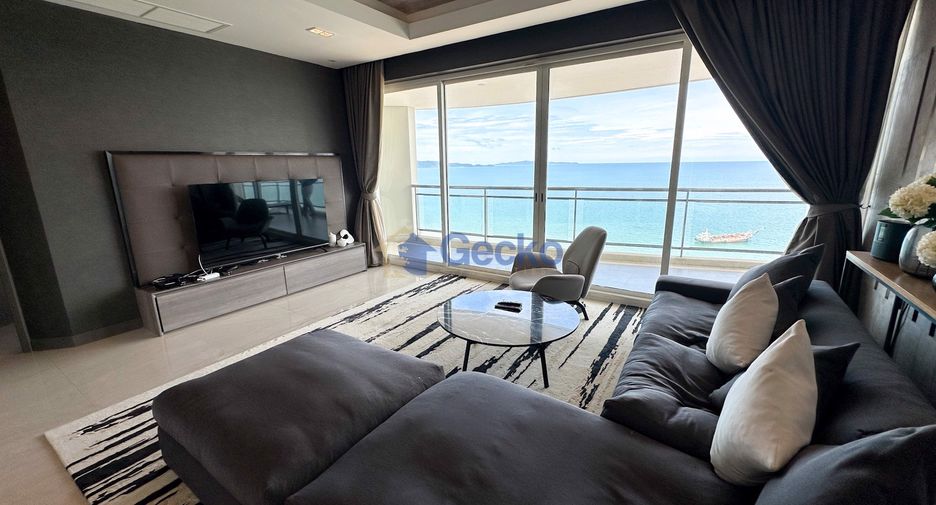 For sale 4 bedrooms condo in Jomtien, Pattaya