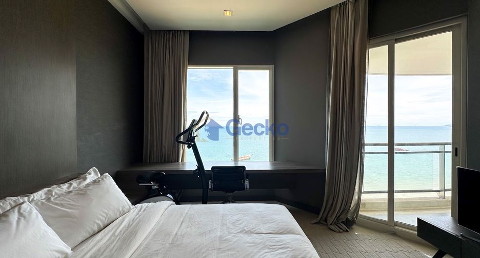 For sale 4 bedrooms condo in Jomtien, Pattaya