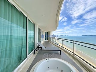 For sale 4 bedrooms condo in Bang Lamung, Chonburi