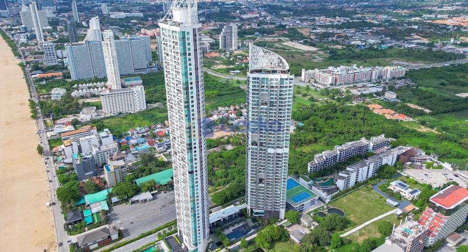 For sale 4 bedrooms condo in Jomtien, Pattaya