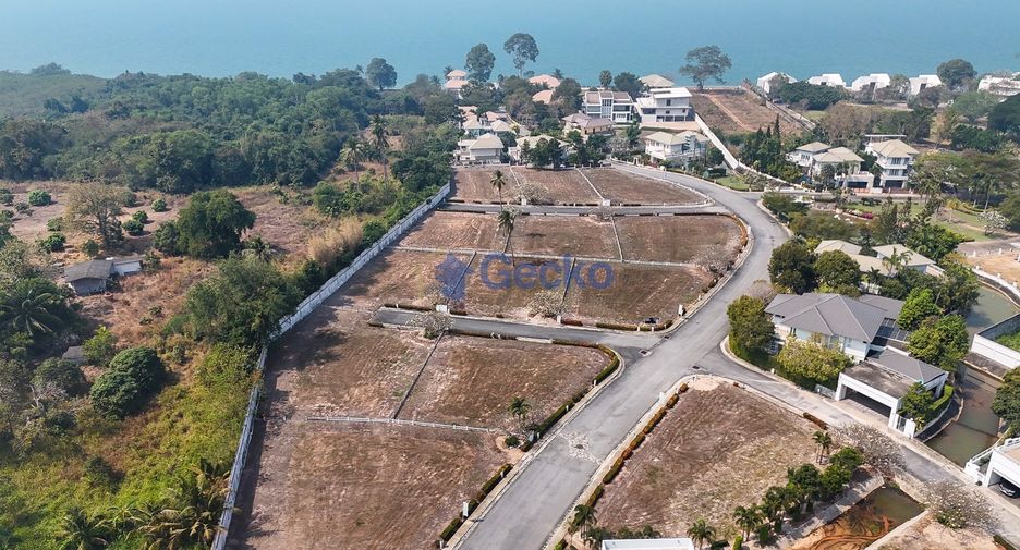À vendre terrain à Na Jomtien, Pattaya
