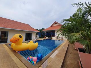 À louer 5 chambres maison à Bang Lamung, Chonburi