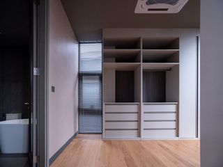 For sale 4 bedrooms villa in Don Mueang, Bangkok