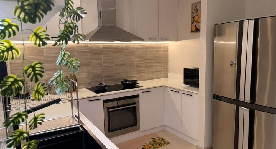 For rent and for sale 3 bedrooms condo in Watthana, Bangkok