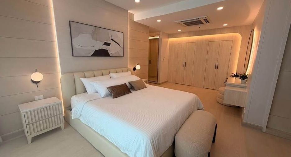 For rent and for sale 3 bedrooms condo in Watthana, Bangkok
