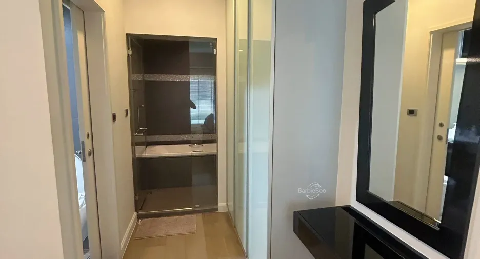À vendre 1 chambre condo à Khlong Toei, Bangkok