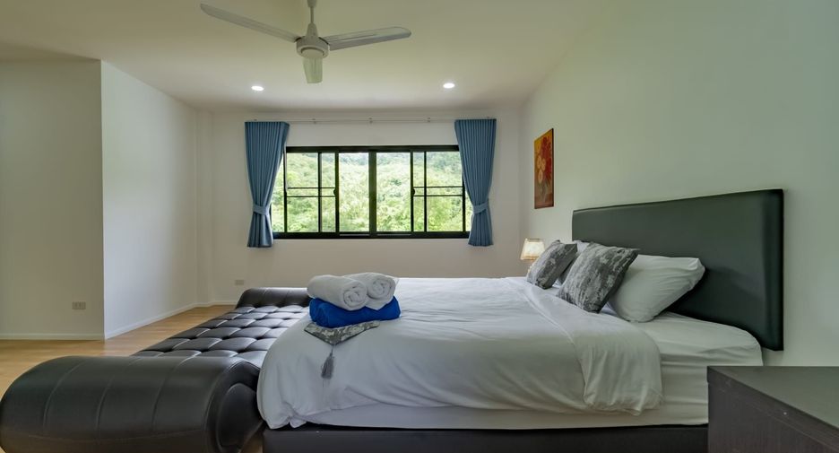 For rent 3 ベッドルーム villa in Mueang Phuket, Phuket