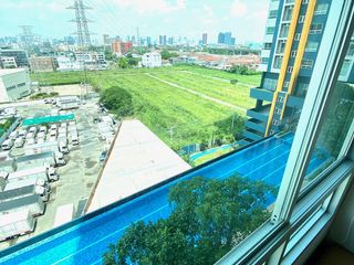 Condo en alquiler de 1 habitaciones en Suan Luang, Bangkok
