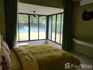 Villa zum Kauf mit 4 Zimmer in Sattahip, Chonburi