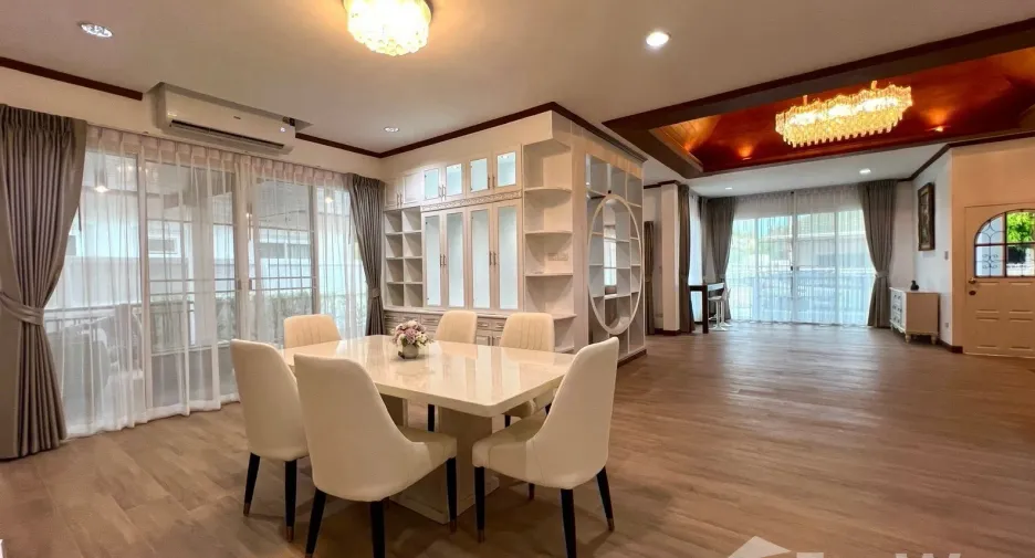 Haus zur Miete mit 4 Zimmer in Bang Lamung, Chonburi