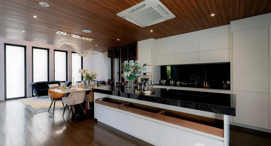 For sale and for rent 5 bedrooms villa in Prawet, Bangkok
