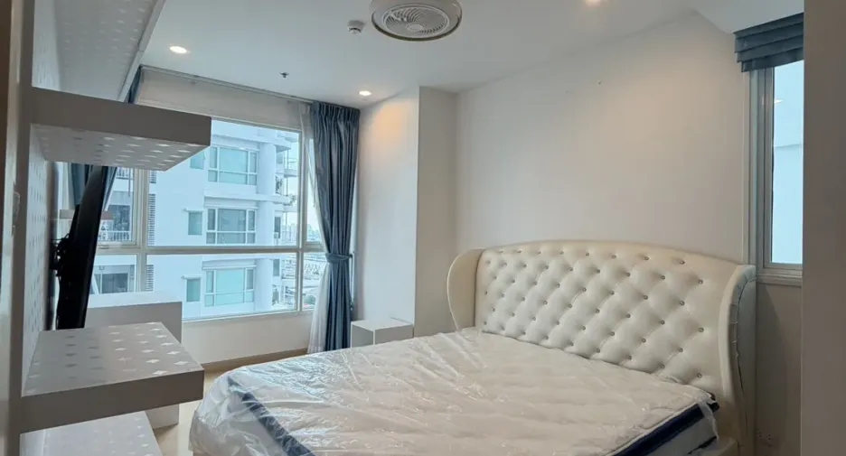 À louer 1 chambre condo à Yan Nawa, Bangkok