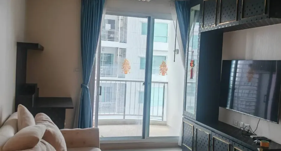 À louer 1 chambre condo à Yan Nawa, Bangkok