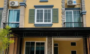 For sale and for rent 3 bedrooms townhouse in Bang Khae, Bangkok