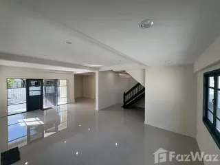 Casa en venta de 3 habitaciones en Thawi Watthana, Bangkok