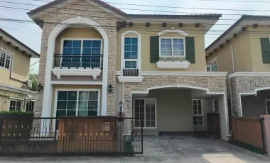 For sale 4 bedrooms house in Bang Khae, Bangkok