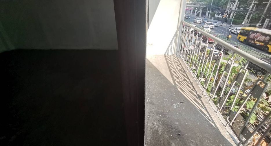 Gewerbefläche zum Kauf mit 4 Zimmer in Watthana, Bangkok