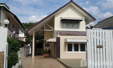Casa en venta y en alquiler de 3 habitaciones en Don Mueang, Bangkok