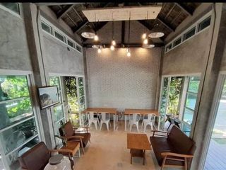Haus zum Kauf mit 6 Zimmer in Mueang Chiang Mai, Chiang Mai