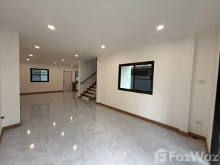 Продажа 3 спальни дом в Пращет, Бангкок