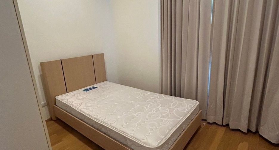 For sale 2 bedrooms condo in Khlong Toei, Bangkok