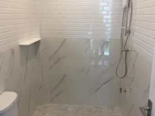 Reihenhaus zur Miete mit 2 Zimmer in Phra Khanong, Bangkok