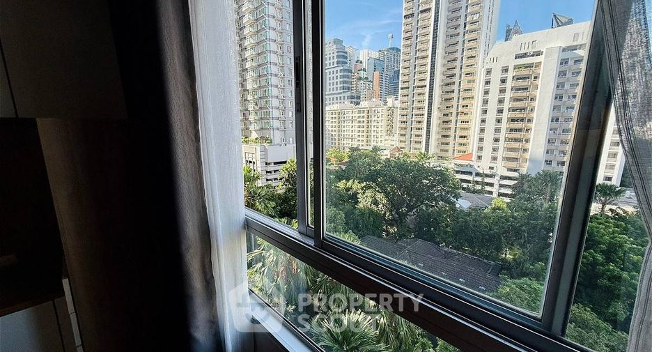 For sale 2 ベッドルーム condo in Khlong Toei, Bangkok