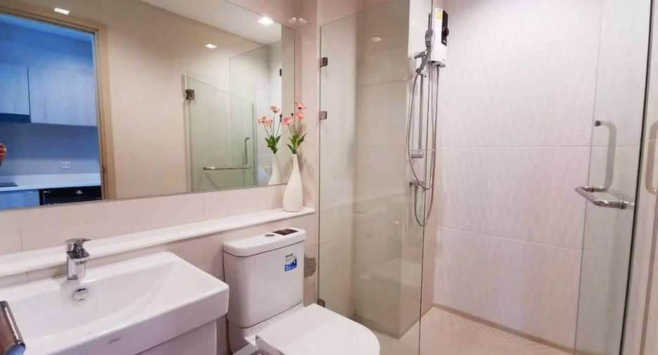 À louer 1 chambre condo à Pathum Wan, Bangkok
