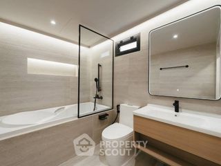 Reihenhaus zur Miete mit 5 Zimmer in Khlong Toei, Bangkok
